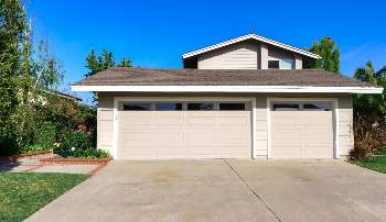 Triple Car Garage Homes in Chestermere Triple Car Garage Homes in Chestermere
